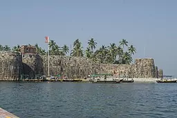 सिंधुदुर्ग किल्ल्याविषयी माहिती 2021 - Sindhudurg Fort Information In Marathi Language